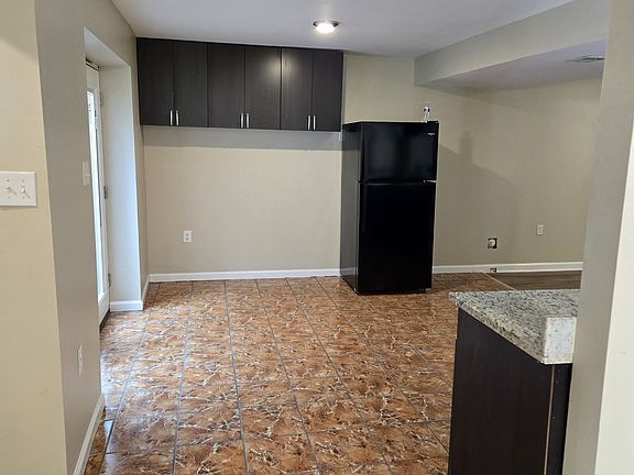 2nd image of 5142 New Stead Ct #1