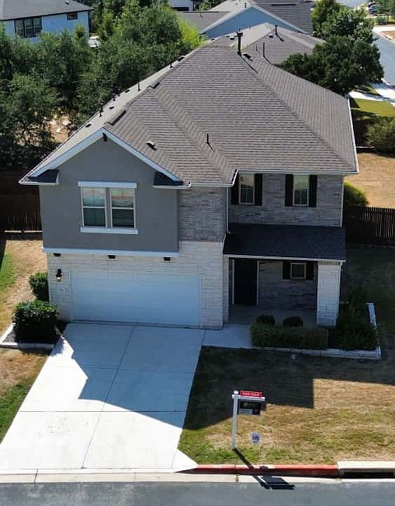 1st image of 701 Hays Hill Dr