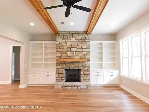 3rd image of 10401 Lee Road 188