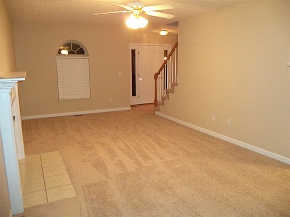 3rd image of 4324 Aylesbury Dr