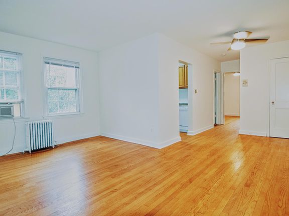 3rd image of 5721 11th St N APT 5