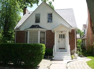 7511 Lowell Ave, Skokie, IL 60076