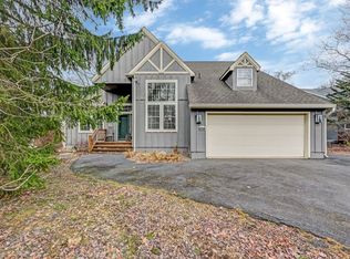 107 Wild Pines Dr, Pocono Pines, PA 18350