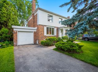 21 Oak Hampton Blvd, Toronto, ON M9A 2T9