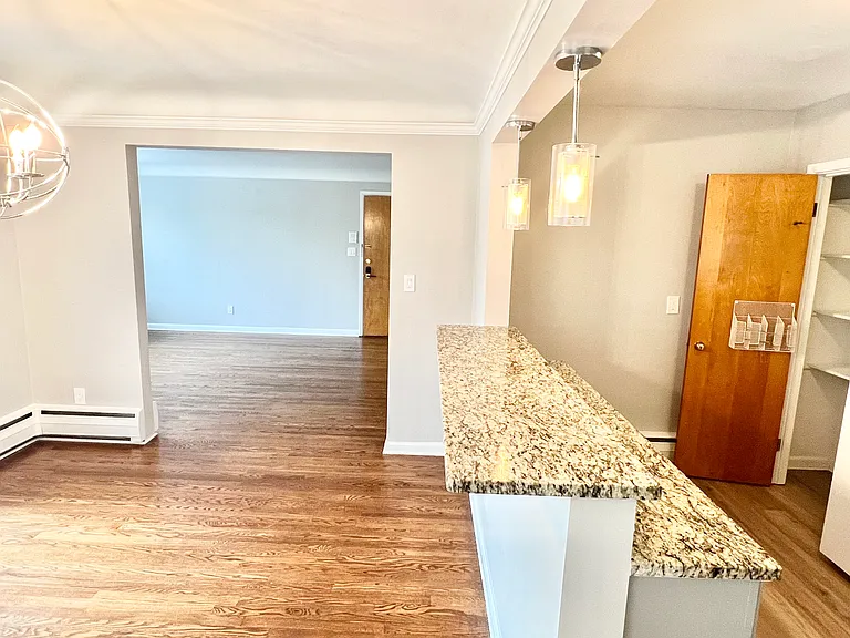 2385 Van Leunen Dr #3 — Photo 10