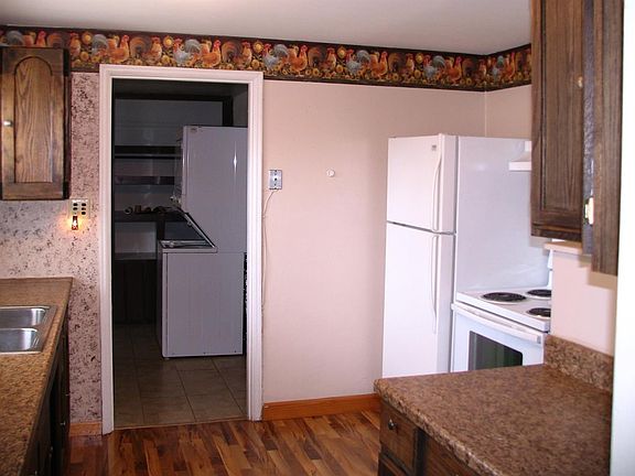 5th image of 2601 Morton St