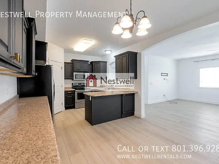 3635 E Clear Rock Rd #L5 — Photo 4