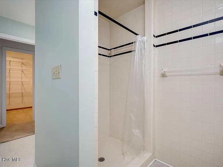 3101 Bobcat Ct — Photo 18