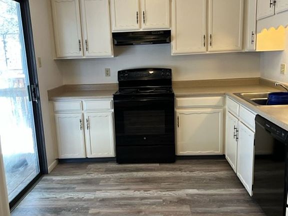2nd image of 6455 Yvonne Way APT 4
