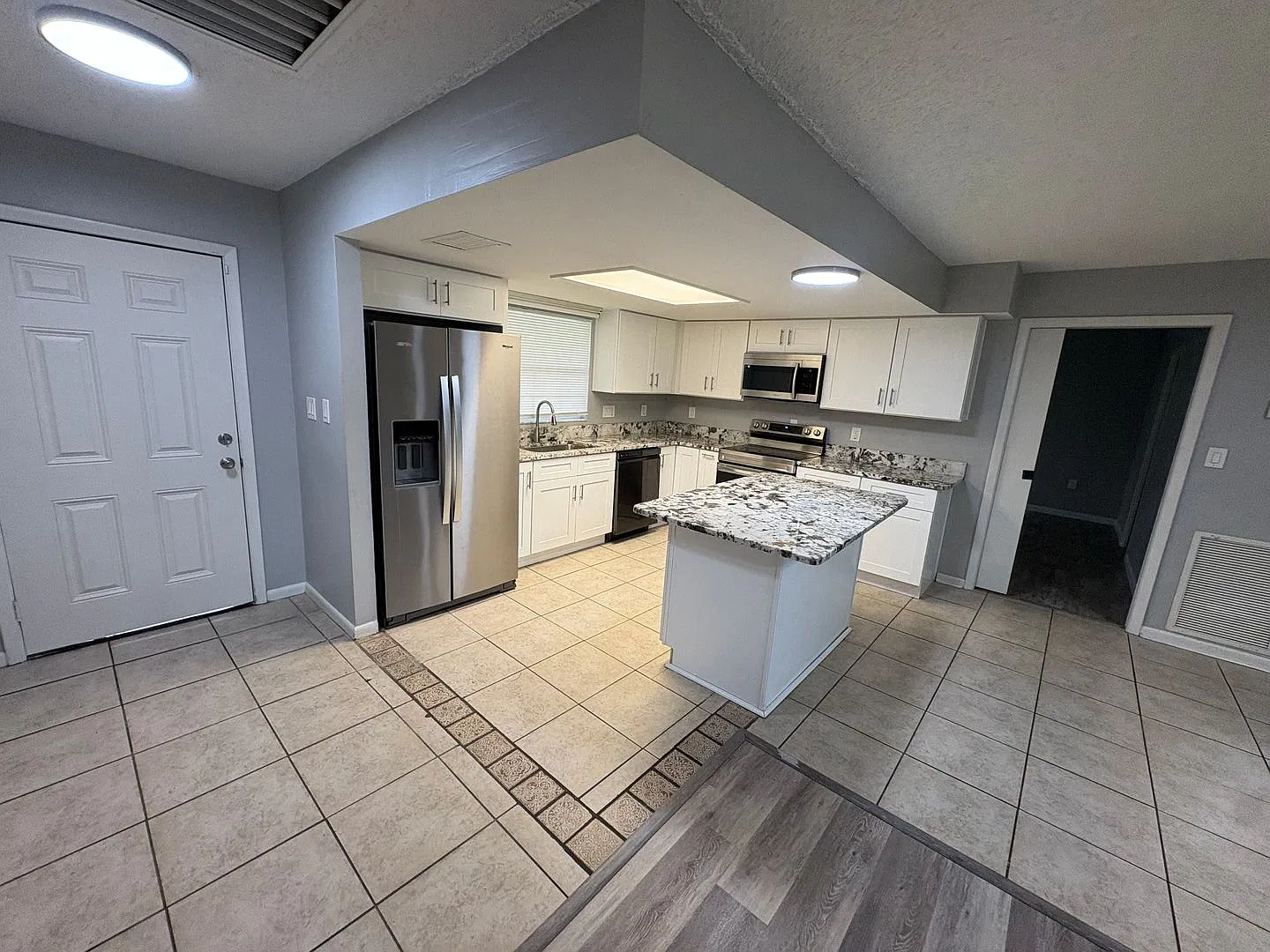 Eustis 3 Bedroom 3 Bath Home — Photo 2