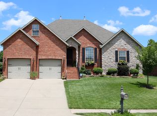 5059 E Wild Horse Dr, Springfield, MO 65802