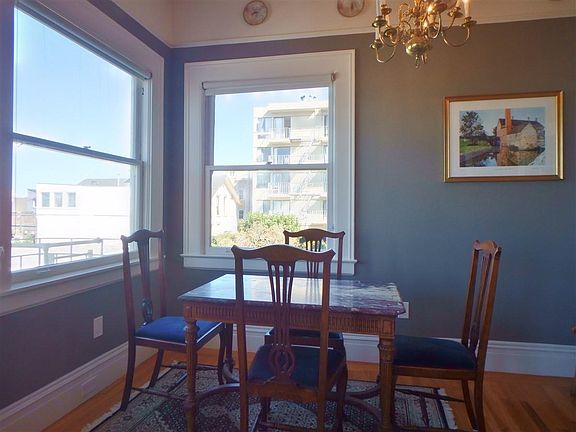 5th image of 1856 Green St APT 2