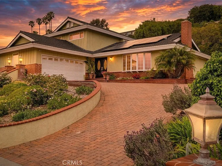3675 Vigilance Dr — Photo 26