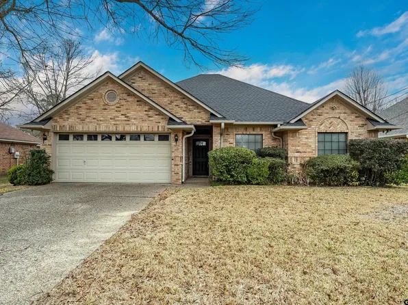 3222 Omega Dr, Tyler, TX 75701