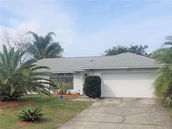 2nd image of 1208 Worthington Dr