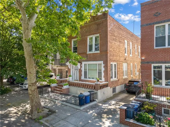 2348 61st St, Brooklyn, NY 11204