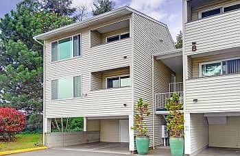 2nd image of 20301 19th Ave NE APT 811