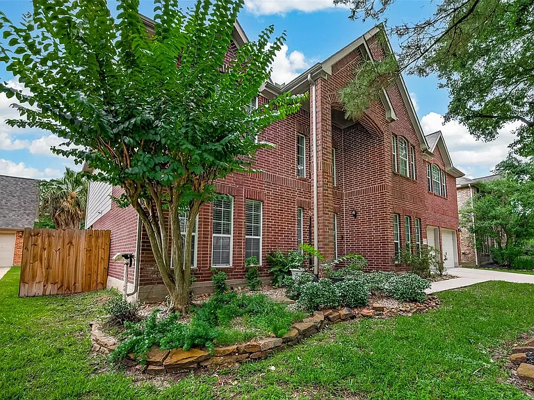 2602 Falcon Knoll Ln — Photo 5