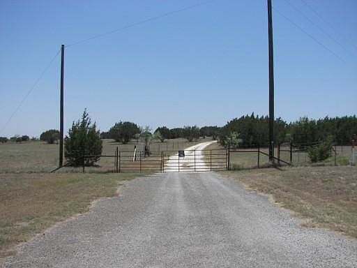 2nd image of 18559 N Us Highway 183