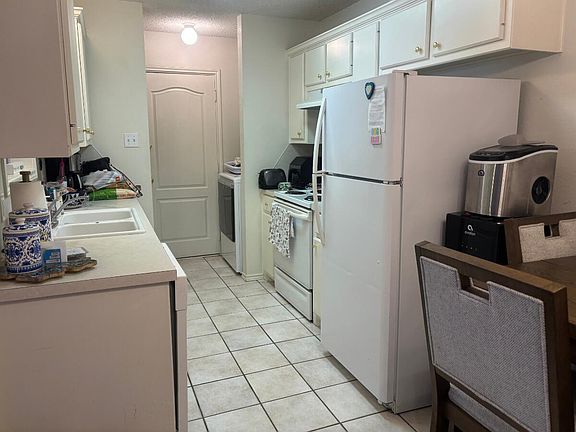 4th image of 2610 81st St