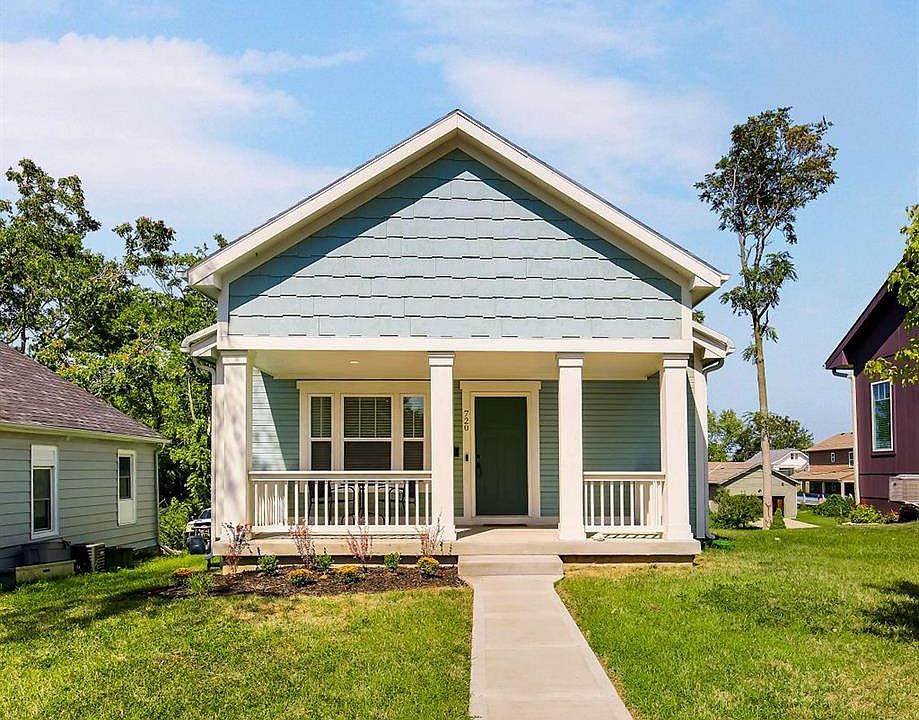 1st image of 720 Everett Ave