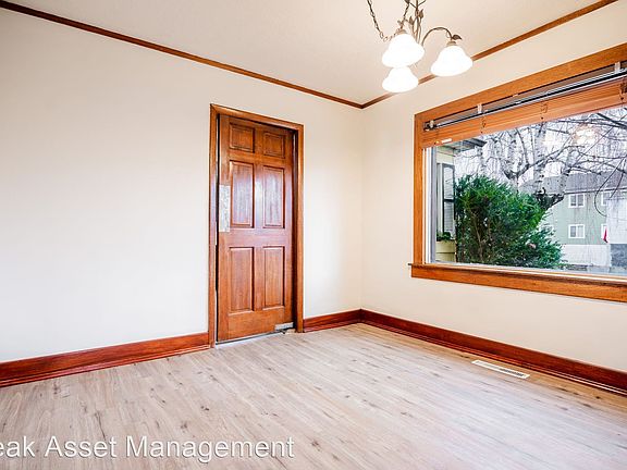 5th image of 1033-1045 N Church St #11691889