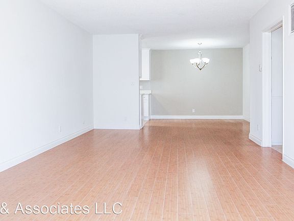 5th image of 3750 S Bentley Ave APT 1