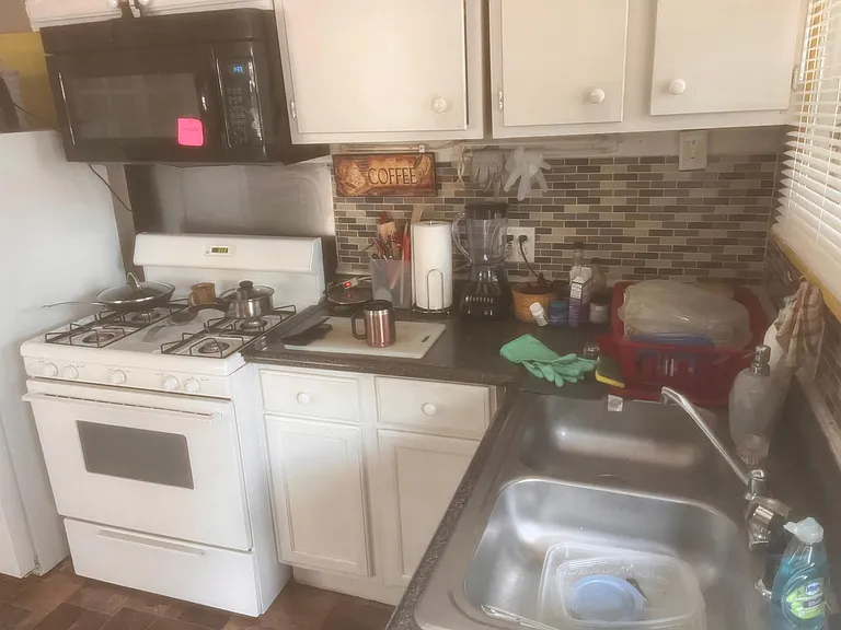 1855 Peabody Ave — Photo 5