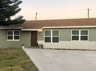 647 Alpine Ave, Lake Worth, FL 33461