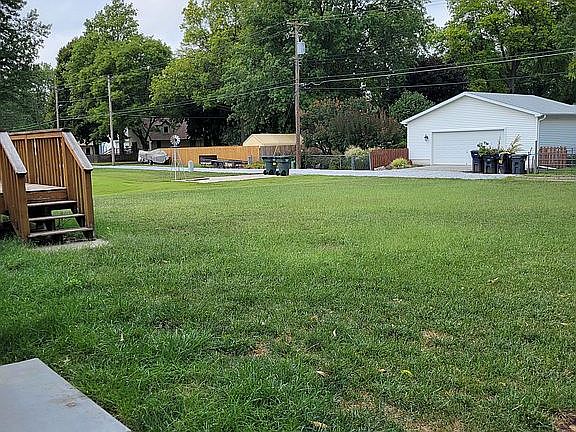 5th image of 6630 Kearney Ave