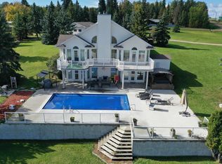205 1st Ave, Ma Me O Beach, AB T0C1X0