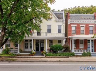 2703 W Main St, Richmond, VA 23220