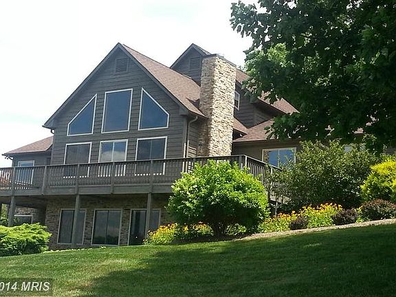 2nd image of 21 Winona Dr