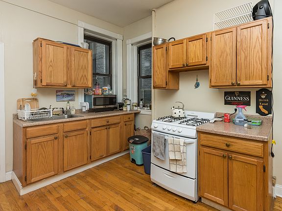 3rd image of 60 E 3rd St #27