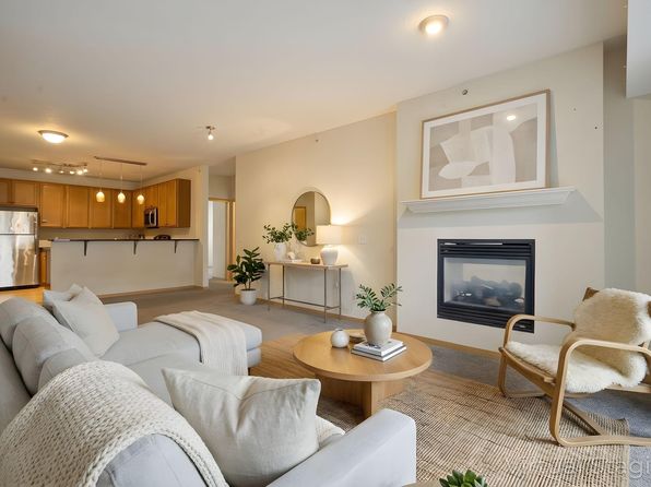 1505 5th St N APT 202