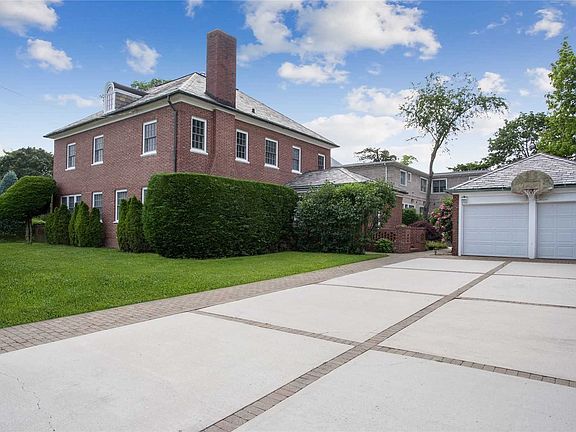 3rd image of 60R Woodmere Blvd S