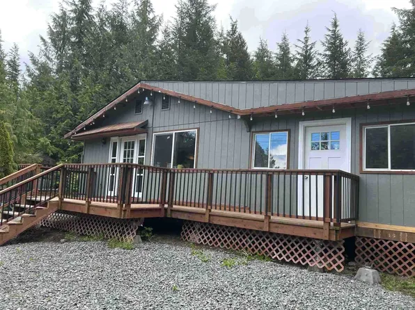 224 Christopher Rd, Ketchikan, AK 99901
