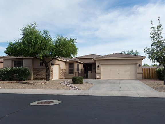 2nd image of 3071 E Horseshoe Dr