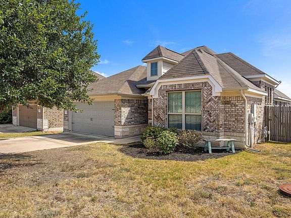 2nd image of 644 Peregrine Way