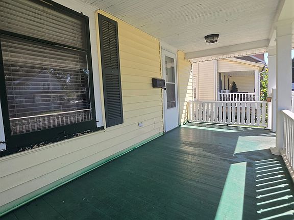 2nd image of 19 Arlington St
