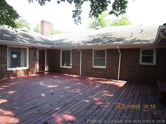 4th image of 225 Harris Ave