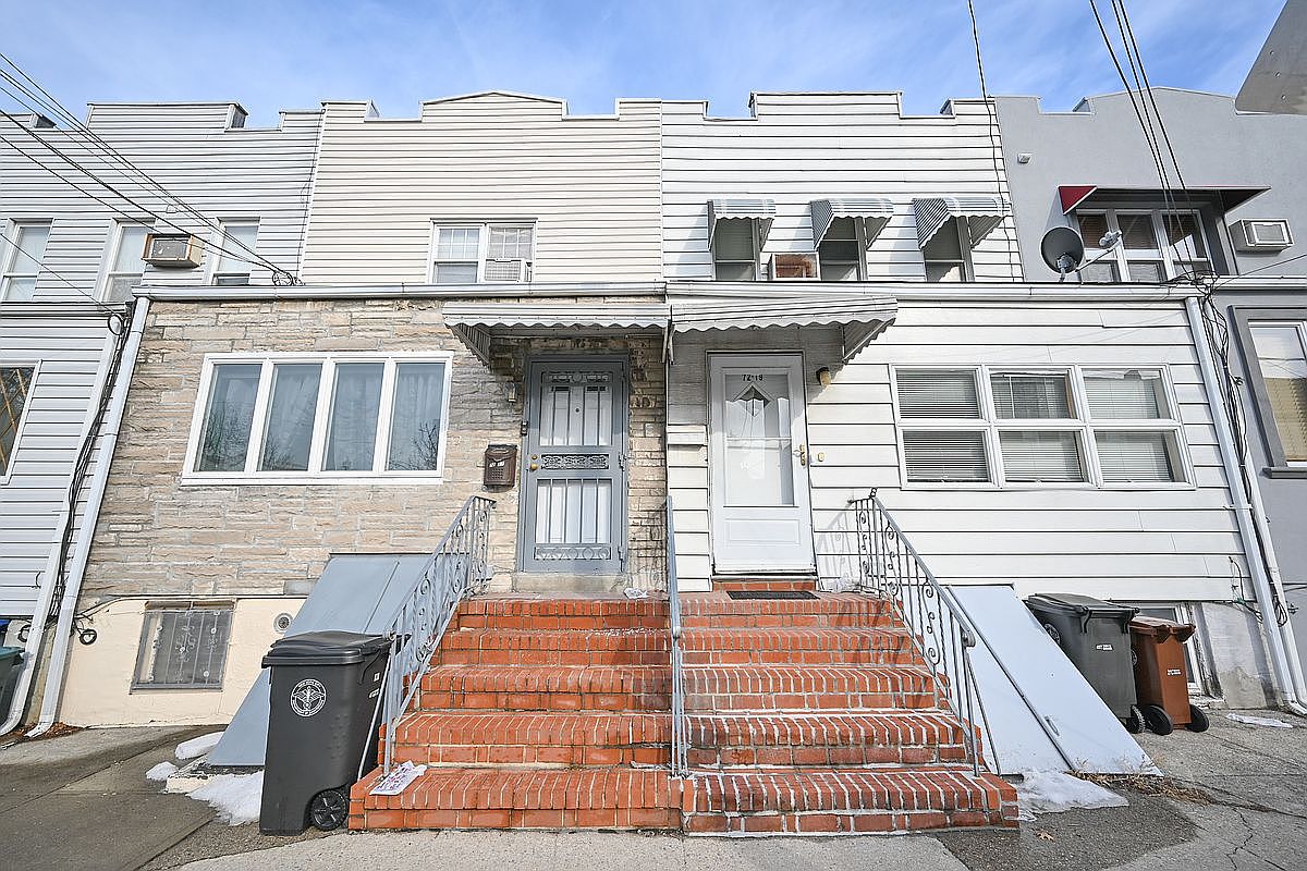 7219 72nd St, Ridgewood, NY 11385 | MLS #S1813205 | Zillow