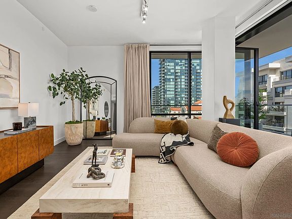 5th image of 2604 5th Ave #601