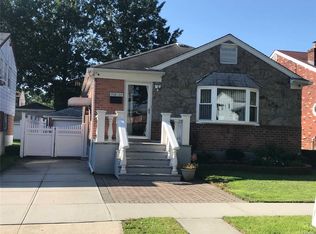 20926 27th Ave, Flushing, NY 11360