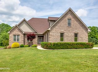 135 Deevel Blvd, Harrogate, TN 37752