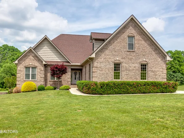 135 Deevel Blvd, Harrogate, TN 37752