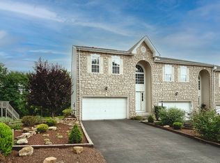 2107 Shawnee Dr, Washington, PA 15301