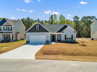 415 Windermere Rd, Hubert, NC 28539