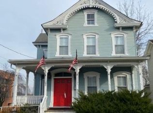 43 Trinity St, Newton, NJ 07860