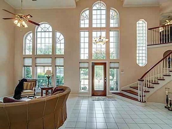 3rd image of 1612 Bay Crest Trl